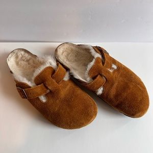 Birkenstock Boston Shearling Clog in Mink Suede